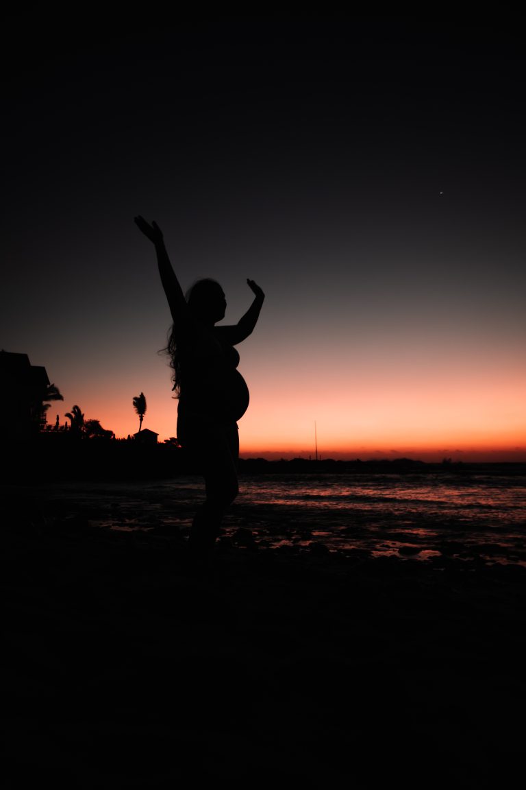Séance photo maternité à La Réunion – Cosmic Prod